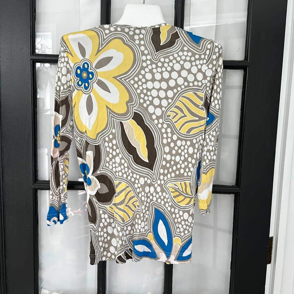 Escada floral print elbow top 🌸🌿 - Picture 4 of 5